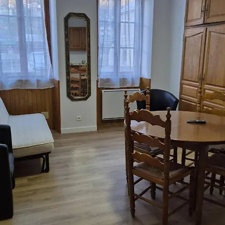 Appartement T2 40 M² Pour 4 Pers, Proche Centre - Fr-1-234-345 Lägenhet